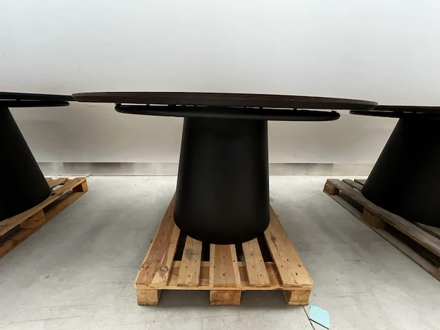 1 eettafel rond - afbeelding 2 van  3