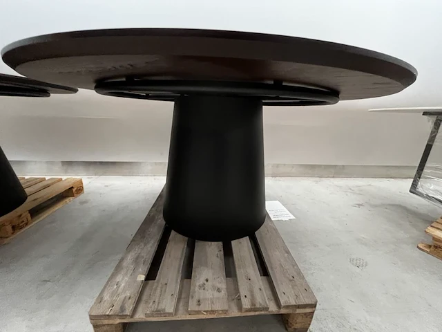 1 eettafel rond - afbeelding 2 van  3