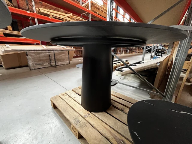 1 eettafel rond - afbeelding 2 van  3