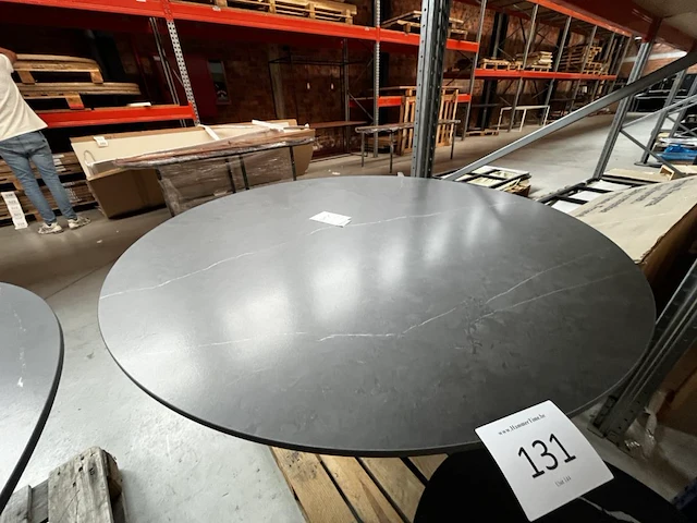 1 eettafel rond - afbeelding 3 van  3