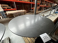 1 eettafel rond - afbeelding 3 van  3