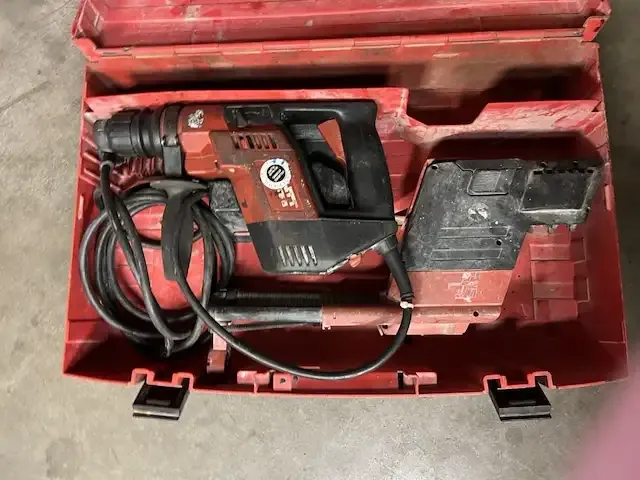 1 elektrische boormachine hilti te 5 - afbeelding 1 van  9