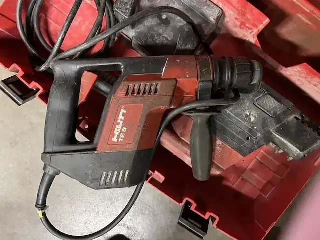 1 elektrische boormachine hilti te 5 - afbeelding 4 van  9
