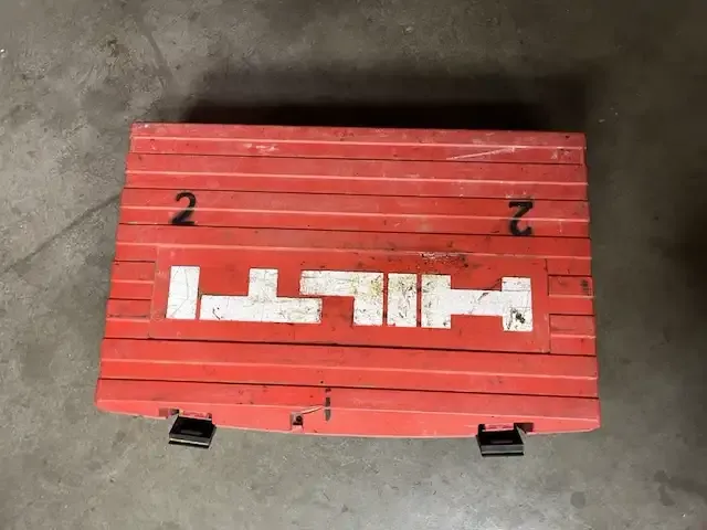 1 elektrische boormachine hilti te 5 - afbeelding 9 van  9