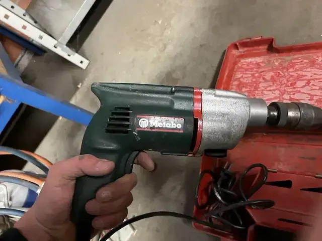 1 elektrische boormachine metabo - afbeelding 6 van  6