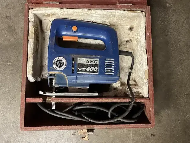 1 elektrische decoupeerzaak aeg stse 400 - afbeelding 1 van  6