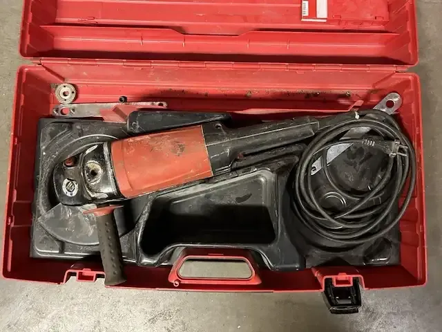 1 elektrische haakse slijper hilti dc 230-s - afbeelding 4 van  9