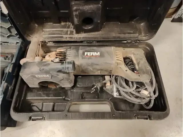 1 elektrische sleuvenfrees ferm wcm1001p - afbeelding 1 van  6