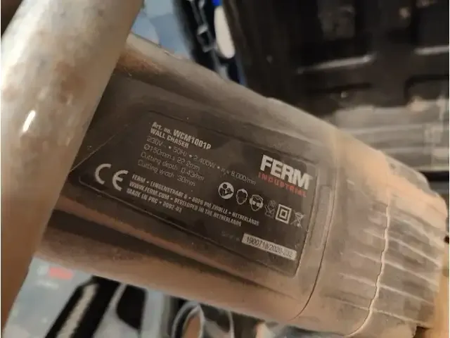 1 elektrische sleuvenfrees ferm wcm1001p - afbeelding 4 van  6