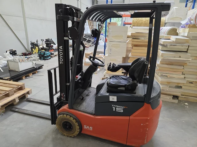 1 elektrische vorklift toyota traigo 24 15 - afbeelding 6 van  12