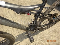 1 epic-fiets, donkergrijze kleur, derailleur, 10 versnellingen, schijfremmen voor en achter - afbeelding 2 van  6