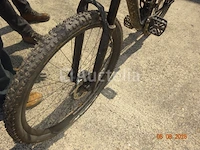 1 epic-fiets, donkergrijze kleur, derailleur, 10 versnellingen, schijfremmen voor en achter - afbeelding 5 van  6