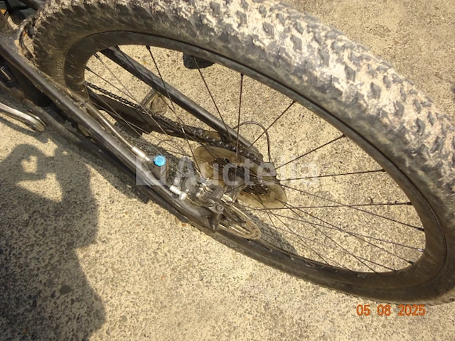 1 epic-fiets, donkergrijze kleur, derailleur, 10 versnellingen, schijfremmen voor en achter - afbeelding 6 van  6