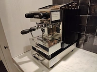 1 espressomachine boretti baristanero
