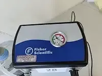 1 fisher scientific aspiratie machine 112037-06 (lab vacuum pomp) np: € 1000 - afbeelding 6 van  7