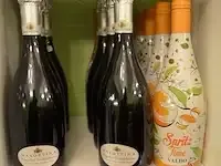 1 fl. le couchen cuvee prosecco 75cl, 4 fl. valdo aperitief 75cl, 6 fl. masottina prosecco brut 75cl, 3 fl. astoria vino spumante victim 75cl, 4 fl. vino spumante asti tre secoli 75cl, 3 flessen vino spumante - afbeelding 4 van  8