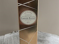 1 fles champagne laurent-perrier brut - afbeelding 1 van  1