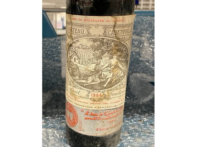 1 fles château cadet-piola 1964 - afbeelding 1 van  2