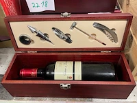 1 fles château de parenchère, 2004 - afbeelding 2 van  2