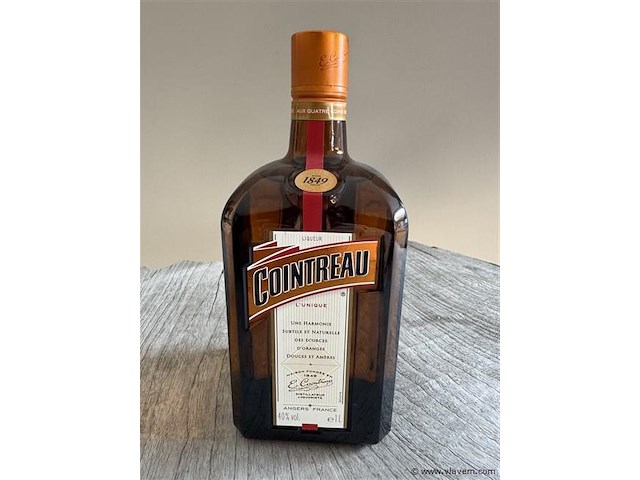 1 fles cointreau - afbeelding 1 van  1