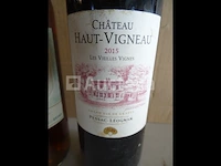 1 fles graves château haut-vigneau 2015, 1 genummerde fles muscat de riversaltes - afbeelding 2 van  8