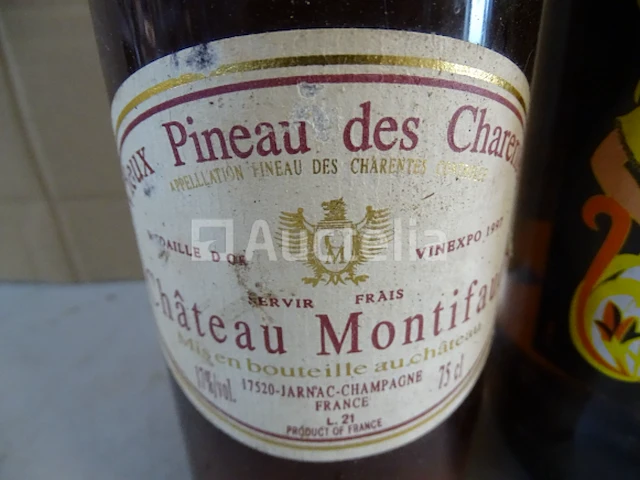 1 fles oude pineau des charentes, 1 fles wilde gentiano - afbeelding 3 van  7