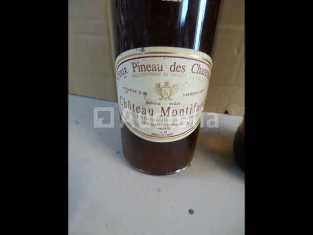 1 fles oude pineau des charentes, 1 fles wilde gentiano - afbeelding 4 van  7