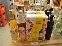 1 fles volmer aperitief 75cl, 2 gift set likeur bairao , 1 fles lillet aperitief 75cl, 1 fles likeur biernaert orange 70cl, 3 flessen gin olive 50cl (404,405,406,407,408) - afbeelding 1 van  7