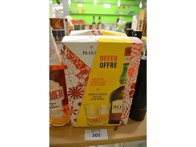 1 fles volmer aperitief 75cl, 2 gift set likeur bairao , 1 fles lillet aperitief 75cl, 1 fles likeur biernaert orange 70cl, 3 flessen gin olive 50cl (404,405,406,407,408) - afbeelding 5 van  7