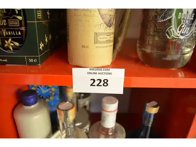 1 fles w double you gin 70cl, 2 flessen ocus gin 50cl, 4 flessen w double you gin vintage vanilla 50cl (632,633,634) - afbeelding 2 van  5