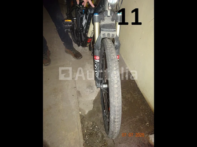 1 focu thron inpulse 40 elektrische fiets, wieldiameter 27,5, verkocht met oplader. nieuwe prijs 3.500,00 € - afbeelding 2 van  9