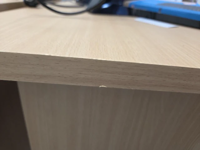 1 formica houten bureautafel - afbeelding 6 van  6