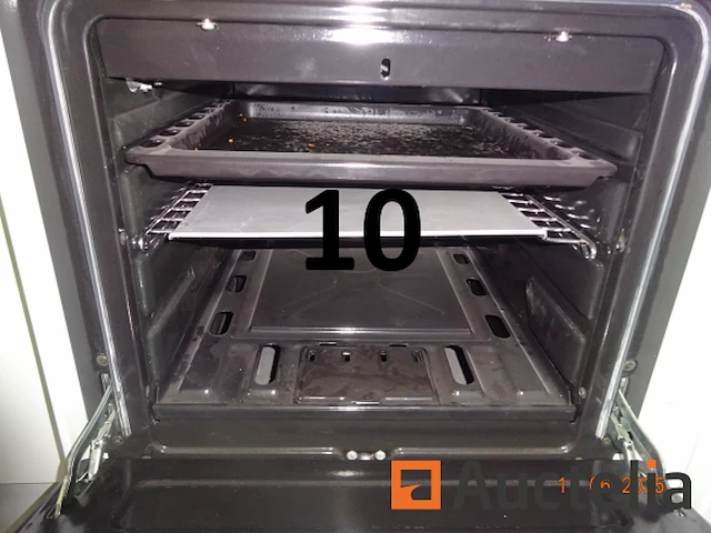 1 gasfornuis met oven van zanussi - afbeelding 2 van  3