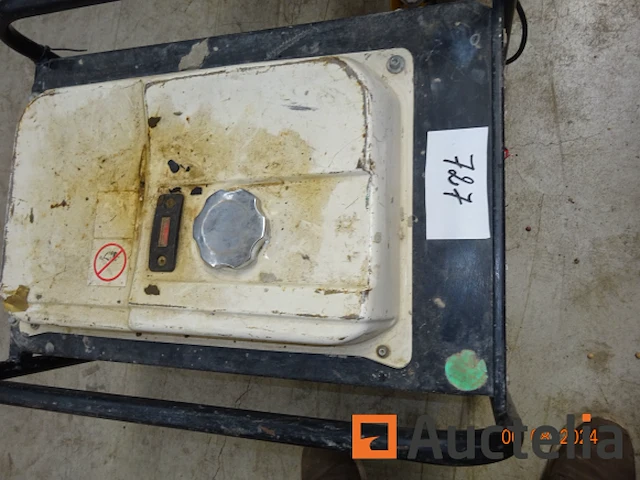 1 generator, motor benzine, honda model gx200 - afbeelding 4 van  5