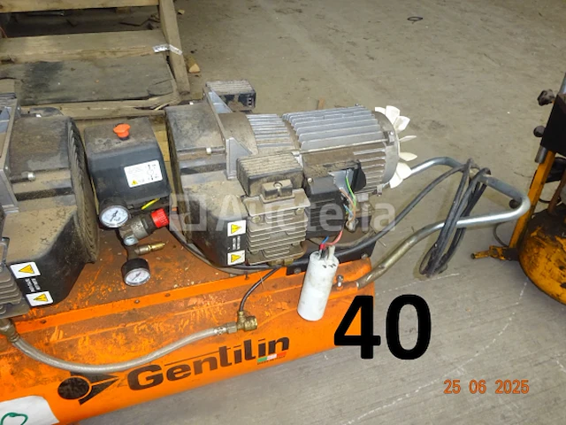 1 gentilin 3+3hd 100 compressor op wielen - afbeelding 1 van  6