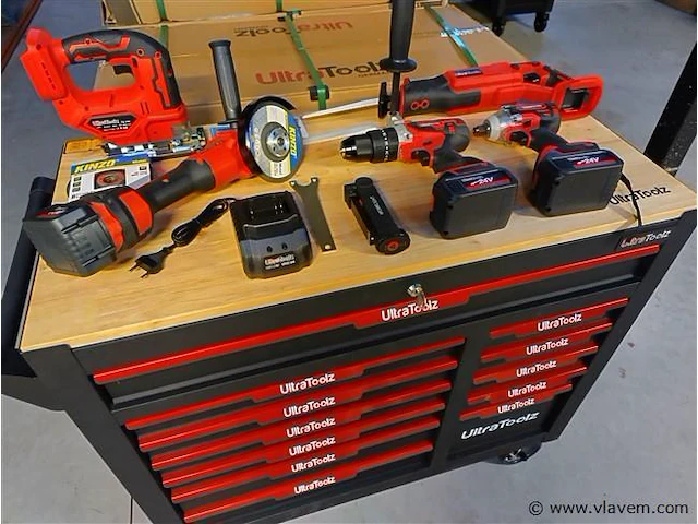 1 gereedschapswagen xxxl met powertools - afbeelding 1 van  29