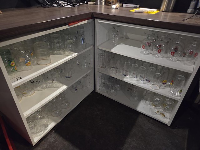 1 groot lot div glazen - afbeelding 1 van  9