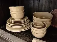 1 handgemaakte 18-delige keramiek servies set - afbeelding 1 van  3