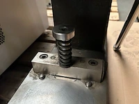 1 handmatige persmachine - afbeelding 3 van  4