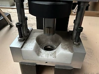 1 handmatige persmachine - afbeelding 3 van  3