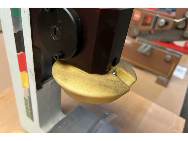 1 handmatige persmachine - afbeelding 3 van  4