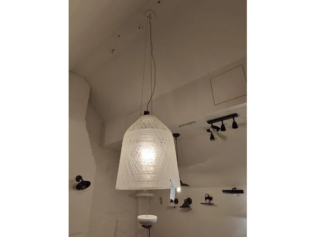 1 hanglamp karman blackout-sospensione transparant indoor + candle holder white ceramic - afbeelding 2 van  8