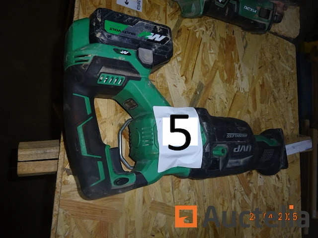 1 hikoki handzaag met accu maar zonder oplader - afbeelding 1 van  3
