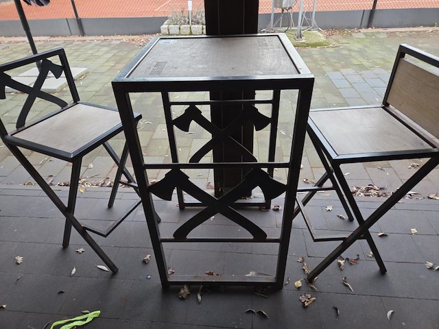 1 hoge tafel met 2 stoelen hapkin - afbeelding 5 van  7