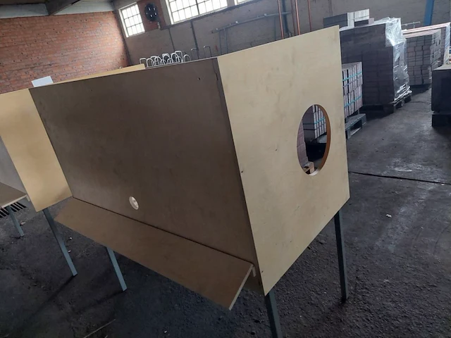 1 houten bibliotheek tafel - afbeelding 6 van  6