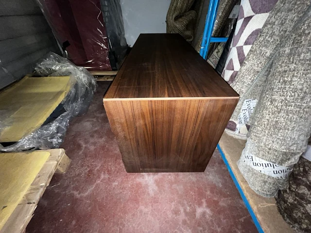 1 houten hangdressoir - afbeelding 4 van  4