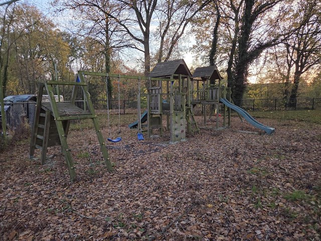 1 houten kinderspeeltuin - afbeelding 1 van  11