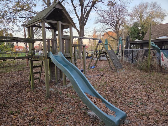 1 houten kinderspeeltuin - afbeelding 8 van  11