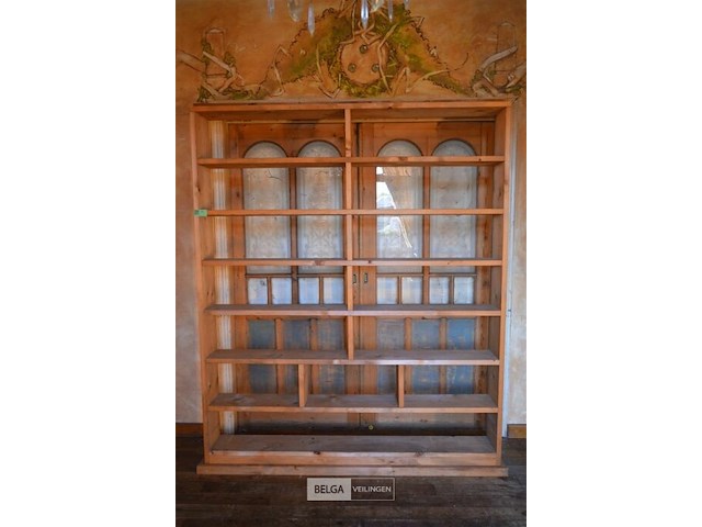 1 houten rek 1,68x 2,05 cm - afbeelding 1 van  3