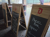 1 houten sandwichbord geteken "duvel" - afbeelding 4 van  4